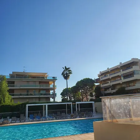 Heliotel Appartement