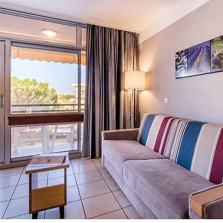 Heliotel Apartman Saint-Laurent-du-Var